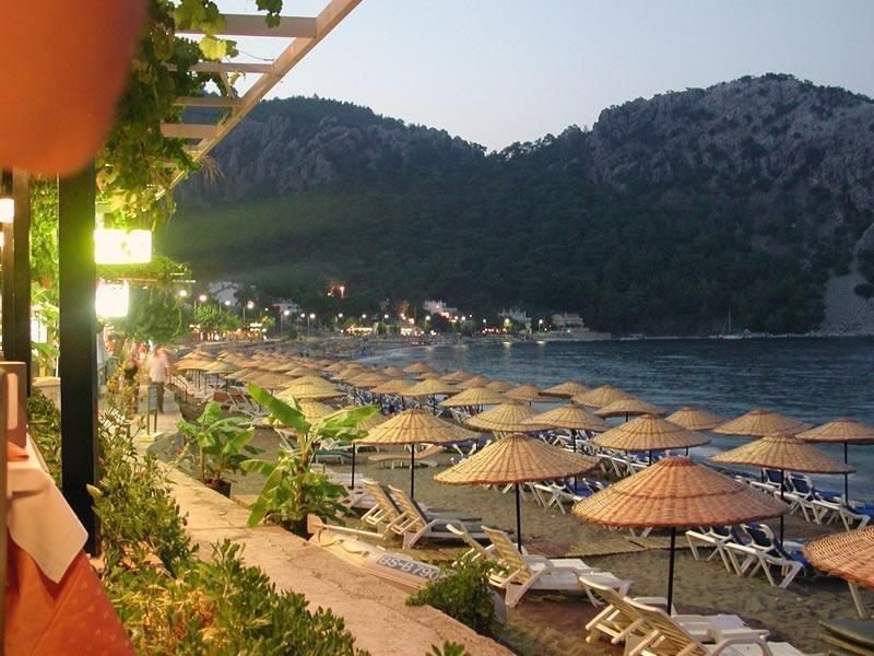 Zeybek Hotel Turunç Exterior photo