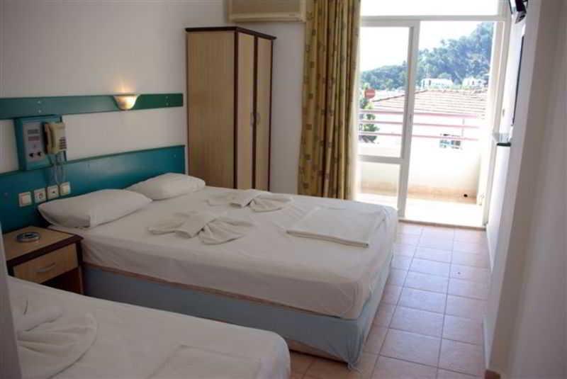 Zeybek Hotel Turunç Exterior photo